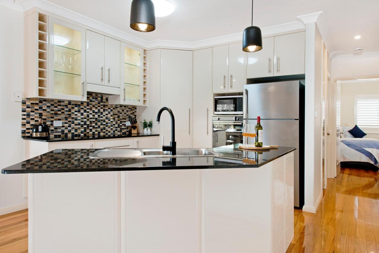 Adrift At Dolphin Cove Apt 5 - Riverfront Modern North Haven Esterno foto